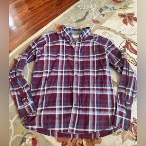 Wrangler Authentic Size Large Men’s Plaid Burgundy Button Zip Up